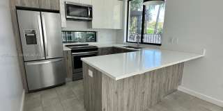 722 NE 15TH AVE #APARTMENT 2 FORT LAUDERDALE, FL 33304 Gallery 8