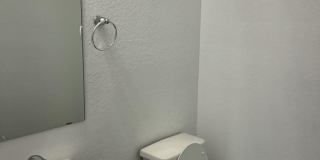 2164 Griffith Gallery 12