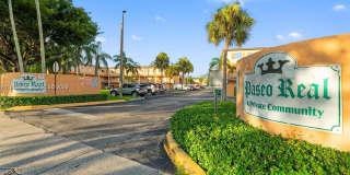 6235 Kendale Lakes Cir Gallery 1