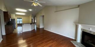 7010 Thornwood Lane Southeast Gallery 13