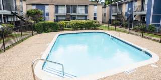 Pine Creek Apartments Gallery 10