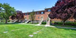 Gainsborough Court, Churchill Mews, and Copperfield Square Apartments & Townhomes Gallery 29