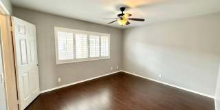 Beautiful 3 bed/3 bath In Costa Mesa Gallery 29