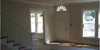 Large 4 Bedroom house with parking in North Campus Gallery 9