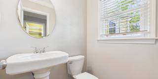 2912 Oberlin Road Gallery 25