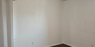 914 16th Street Gallery 14
