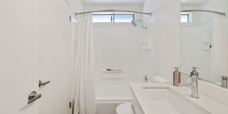 Pruneyard West Gallery 43