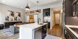 500 West Trade 500 West Trade Gallery 20