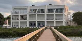 75 COMARES Avenue Gallery 41