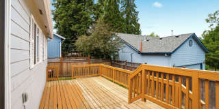 307 NW Angela Lane Hillsboro, OR 97214 307 NW Angela Lane Hillsboro, OR 97214 Gallery 27