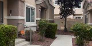 Two Story 3 Bedroom Townhouse Gallery 1