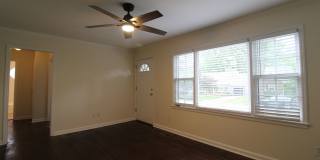2 Bedroom 1 Bath Home in Roeland Park 2 Bedroom 1 Bath Home in Roeland Park Gallery 3