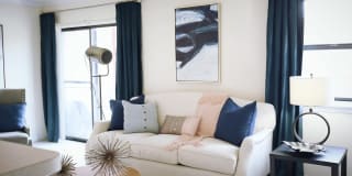 Columbia View Gallery 1