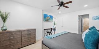 6075 Francis Street Gallery 15