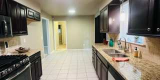 3912 Nw 58th, 3 bed, 1.5 bath, 2 car garage Gallery 13