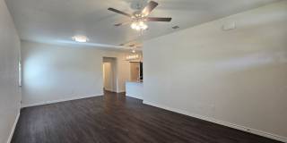 5401 Rose Garden Lp (A/B) Gallery 5