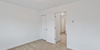 3 Bed 2.5 Bath - Townhome - Hillcrest - NAS Whidbey Gallery 11
