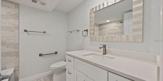 4141 BAYSHORE Boulevard Gallery 19