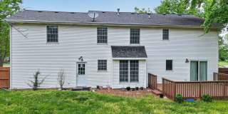 Spacious 4BR House in Columbia Gallery 6