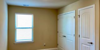 Welcome to this Almost New 3 Bed/2.5 Bath Home in Lovejoy! Gallery 12