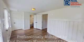 Renovated 2 BD/2 BA All Brick Cottage Near Cargo and Soda Pop Districts Gallery 3