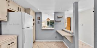 3001 W Rolling Hills Cir Gallery 3
