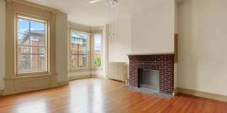110 BALTIMORE Street Gallery 10