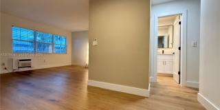 1471 NE 170th St Gallery 19
