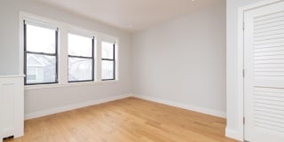 Unique and Unique BU Apt - It's wild what the living room looks like! Gallery 4