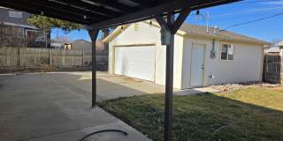 3809 Azalea Street Gallery 29
