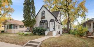 Cute 6 Bedroom- SFH- Walk to St Kates University! Gallery 1