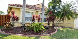 19010 SW 10th Street Gallery 4