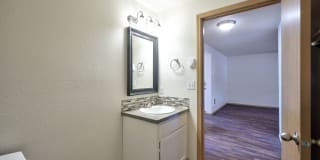 Parc East Gallery 21