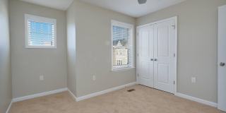 412 WOODCREST Drive SE Gallery 36