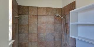 Available May! Cozy and comfortable 3/2/2 Home Gallery 27