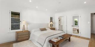 1064 S Alfred St Gallery 10