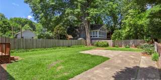 1610 Park Road Gallery 35