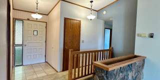 Grand 5Bd/3Ba Two Story Home w/ Bonus Room! 1409 NW Portland Ave! Gallery 6
