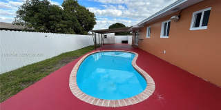 19102 NW 33rd Pl Gallery 43