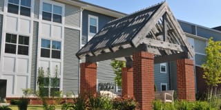 Senior Housing - Foster Pointe Gallery 11