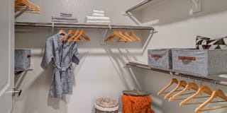 Album Keller Ranch - 55+ Apartment Homes Gallery 16