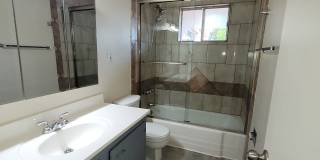 3139 East Glenrosa Avenue - 2 Gallery 18