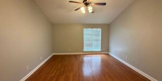 8898 Rasco Hills Cv Gallery 4