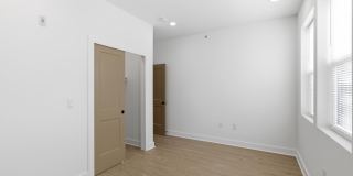 4021 BROWN Street Gallery 7