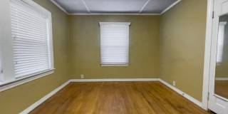 Preleasing for August 2026!! 5-Bedroom Home Near Ball State Campus! In Unit Washer/Dryer & Large Backyard! Gallery 15