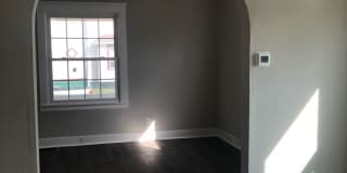 Brooklyn 3-Bed Single-Family - Available Now! Gallery 10