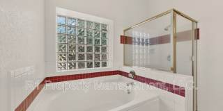 8908 Henriette Wyeth Drive NE Gallery 24