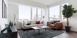 Broadridge Gallery 20