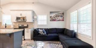 Room in 5 Bedroom Home at Cedar Ave NW Gallery 5