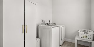 668 OVERSPIN DRIVE Gallery 21